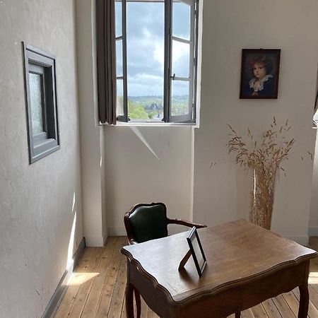 Plougonver Demeure De Kergoguen Bed & Breakfast エクステリア 写真