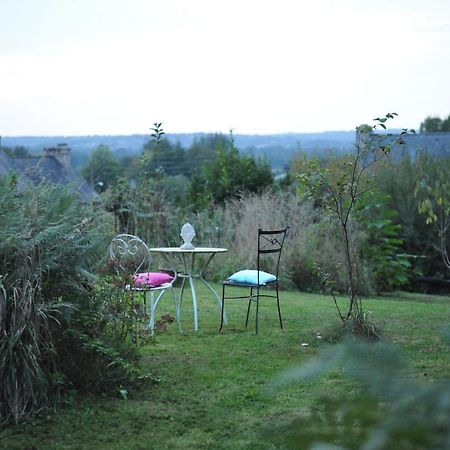 Plougonver Demeure De Kergoguen Bed & Breakfast エクステリア 写真